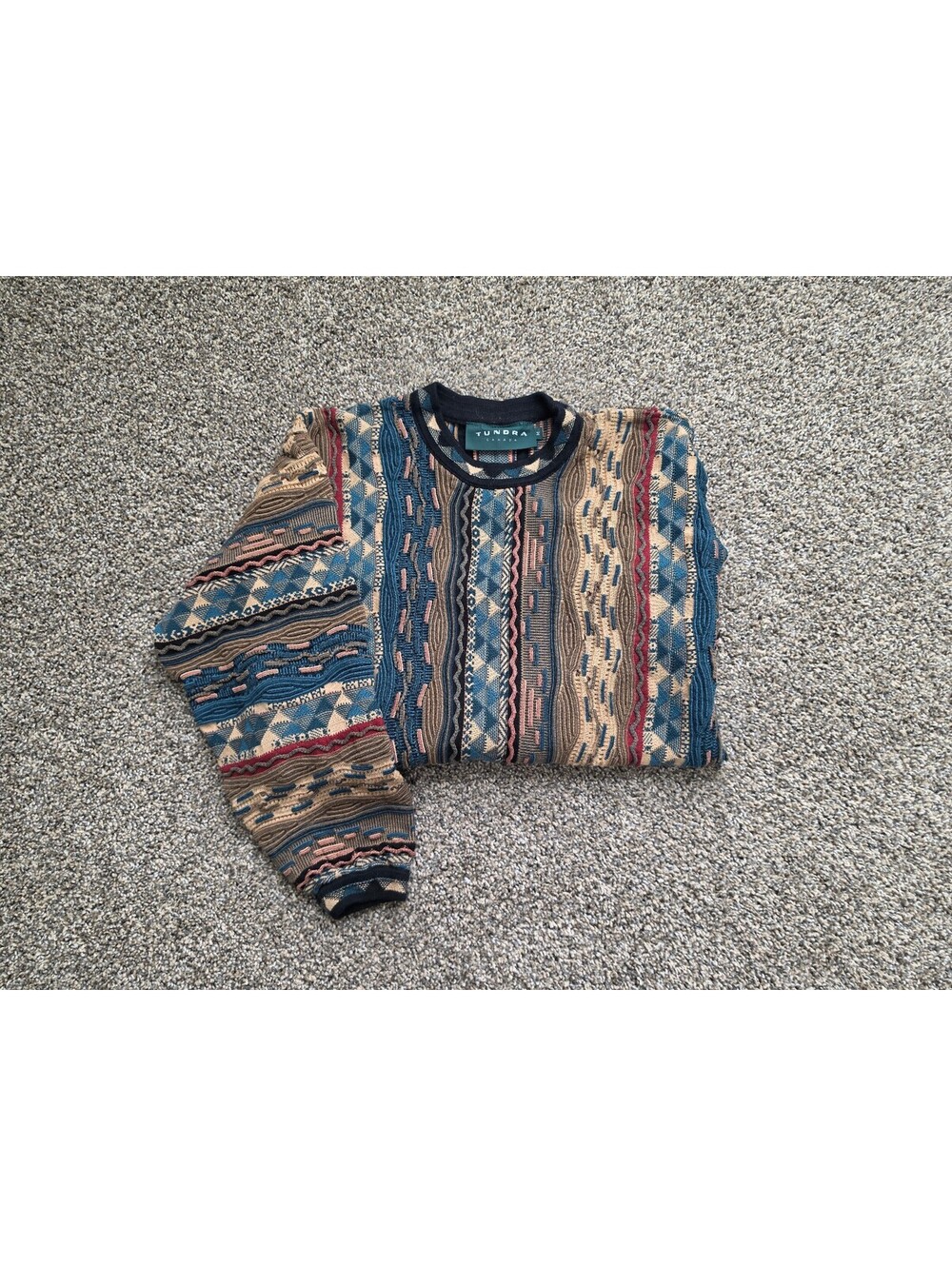 Tundra Cable Knit M | 90s Vintage Pullover